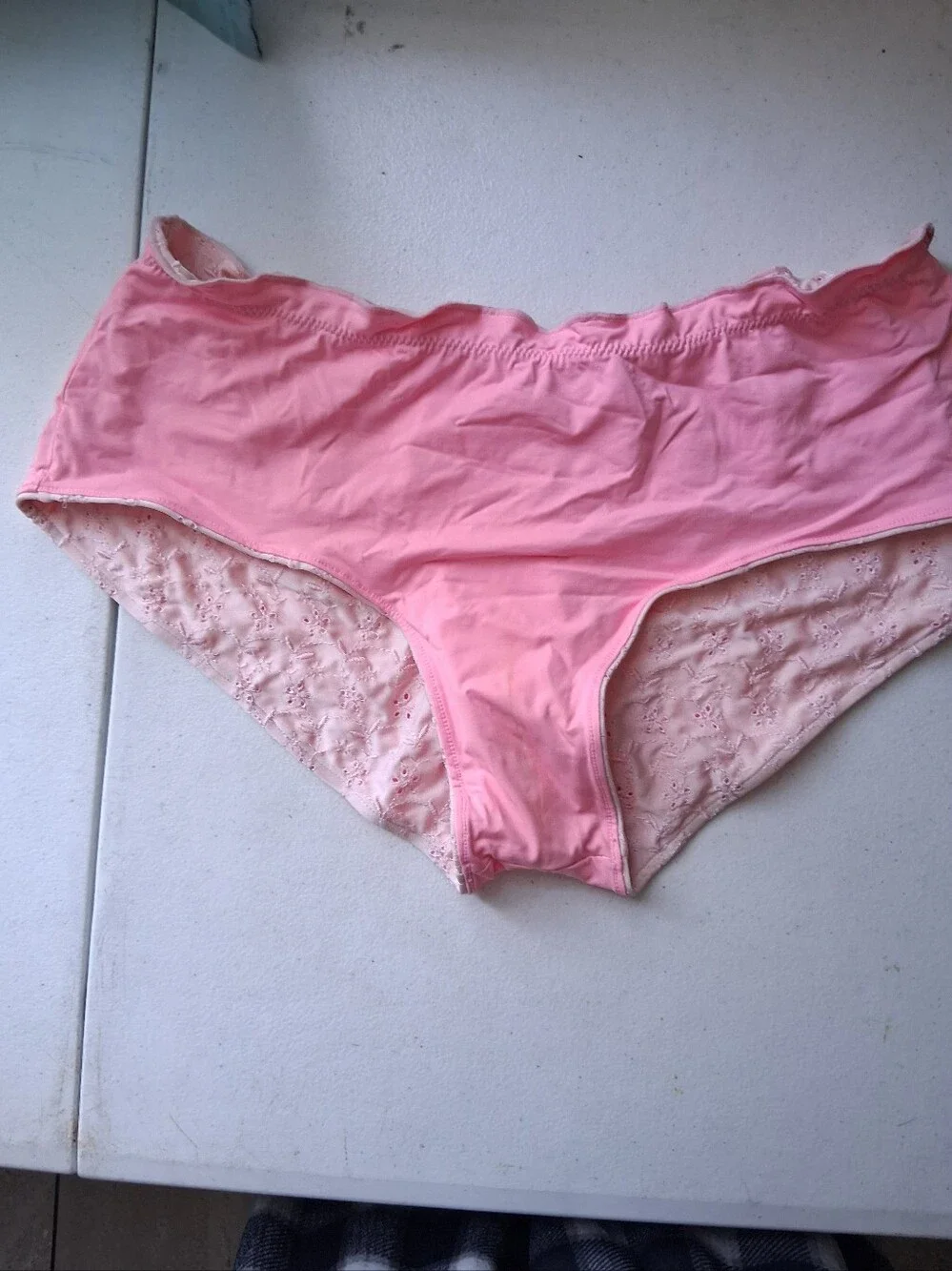 Frankie's Bikinis Pink & Light Pink Lace Hipster Bikini Bottoms